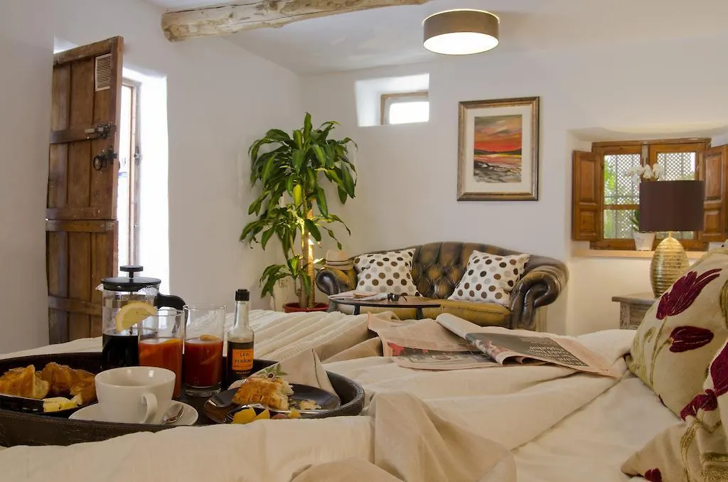 Valle De Lunas Aparthotel Orgiva 0*,